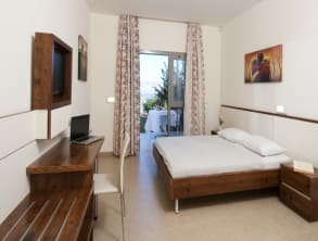 אכסניית%20אנ''א%20תל%20חי%20,%20תל%20חי